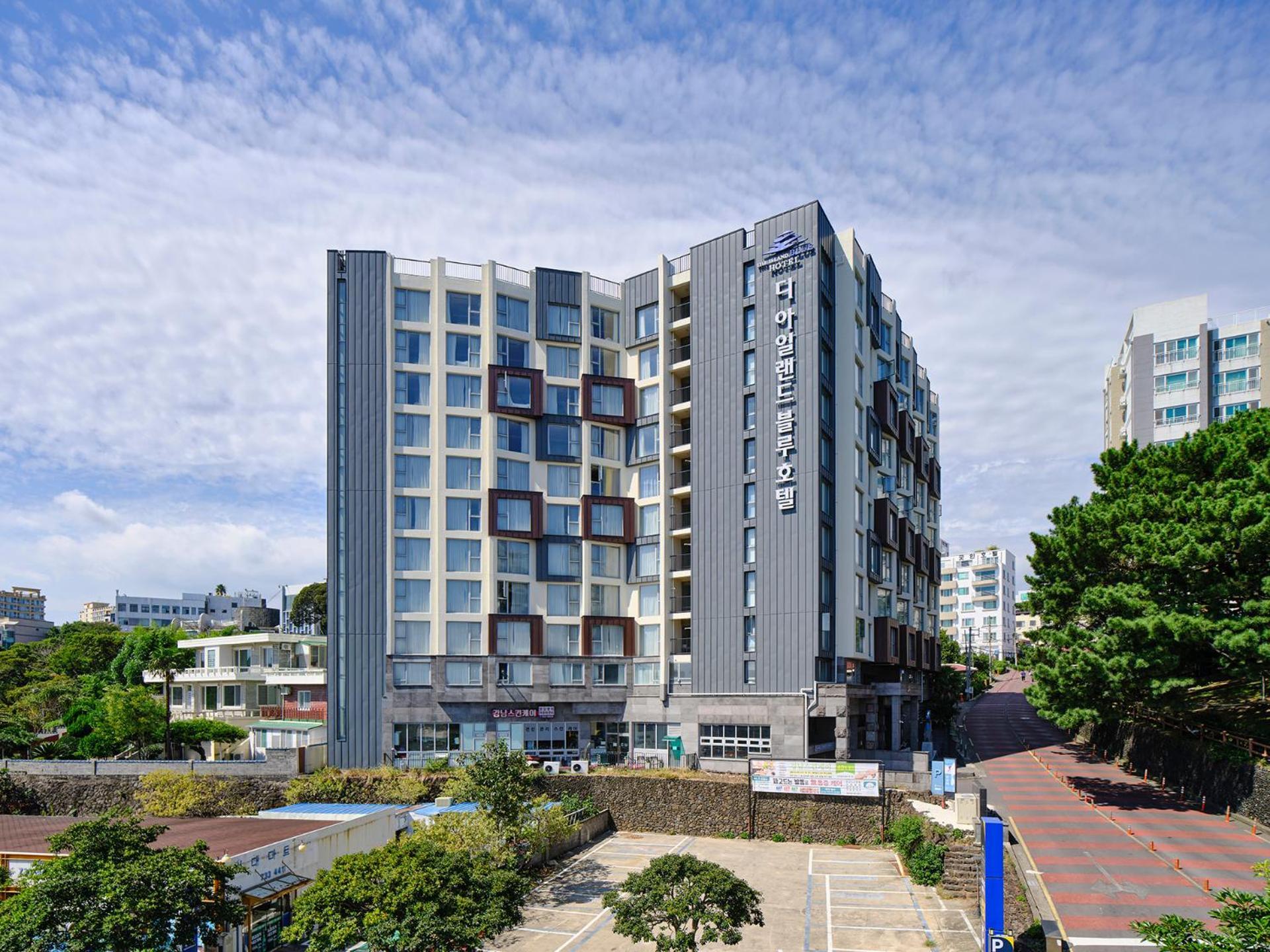 סאוגוויפו The Island Blue Hotel מראה חיצוני תמונה