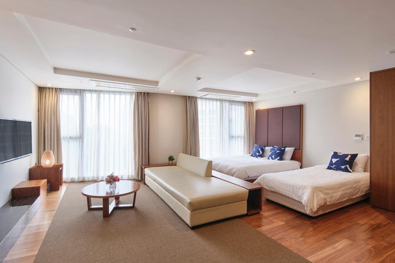 סאוגוויפו The Island Blue Hotel מראה חיצוני תמונה