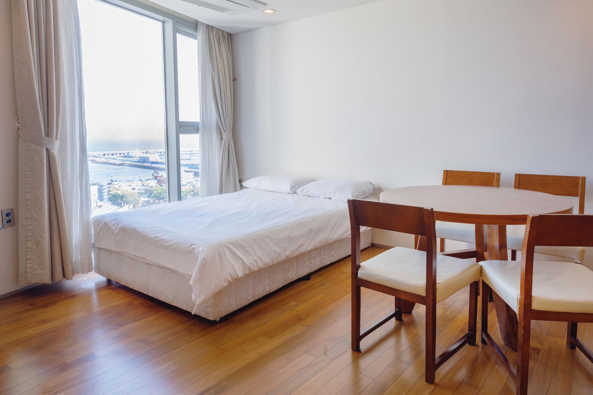 סאוגוויפו The Island Blue Hotel מראה חיצוני תמונה