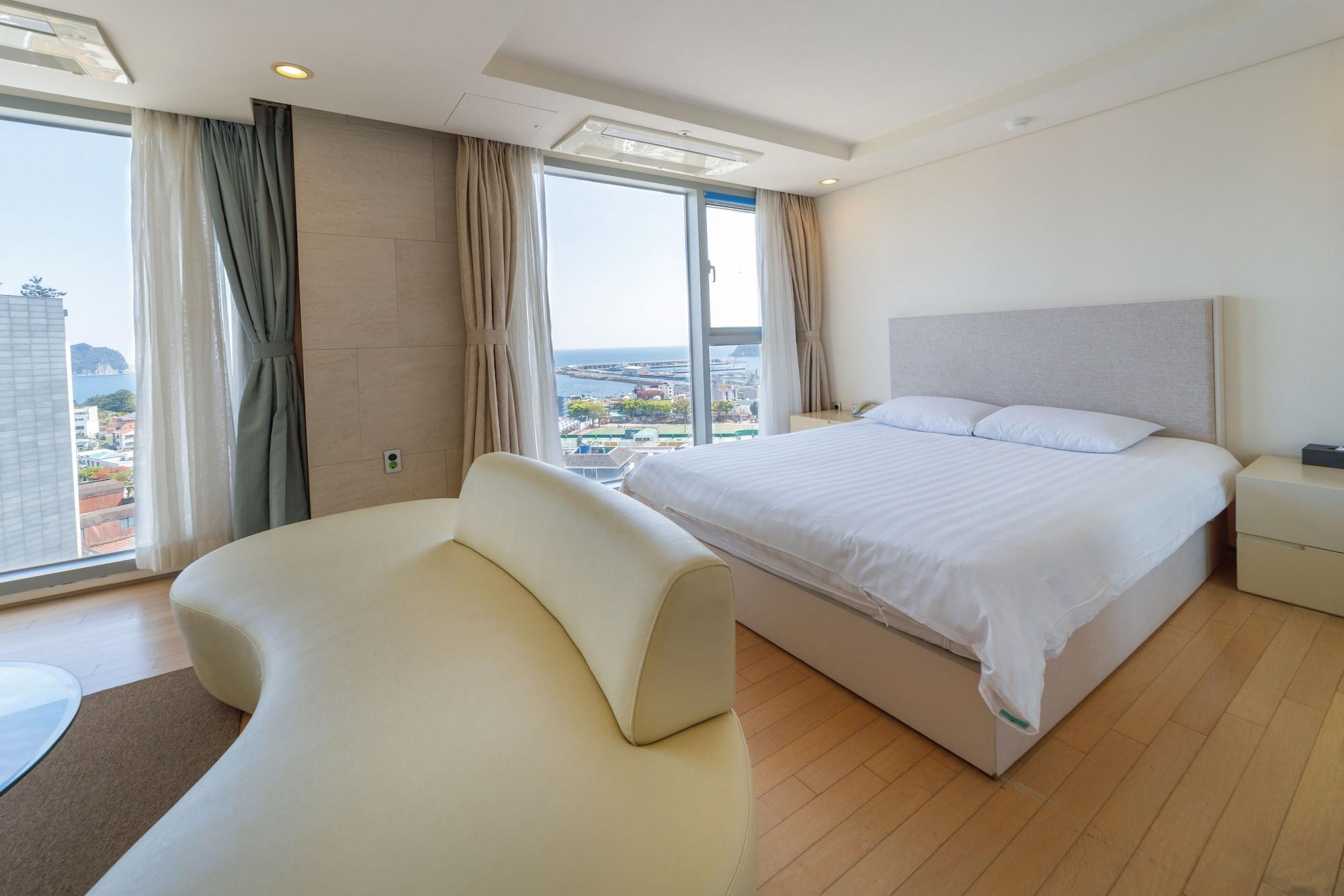 סאוגוויפו The Island Blue Hotel מראה חיצוני תמונה